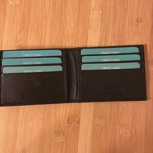 Genuine Leather Wallet Black Magnetic Money Clip ID sleeve 6 slots EUC